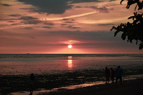 Casa Astillero - Calatagan Batangas Private Resort Dış mekan fotoğraf